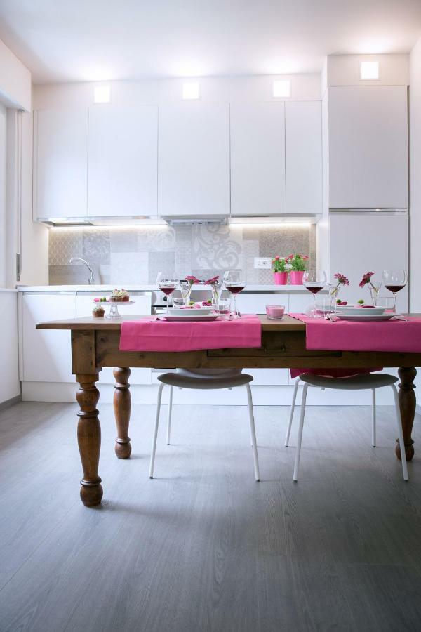Ml House Villa Costa Volpino Buitenkant foto