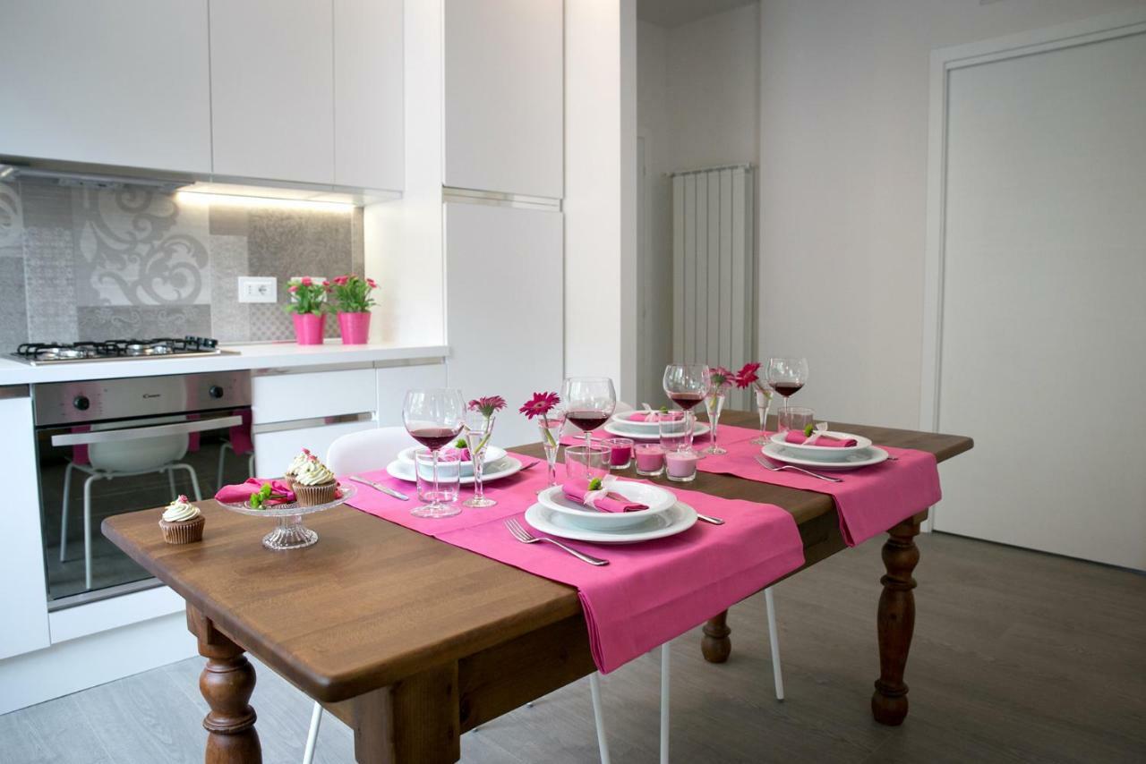 Ml House Villa Costa Volpino Buitenkant foto